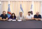 Ricardo Quintela firmó convenios con el Banco de la Nación Argentina.