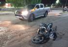 Colisión en pleno centro de Chepes: una moto impactó contra una camioneta