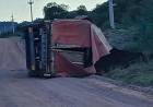 Malanzán: volcó un camión con destino a San Juan que transportaba abono