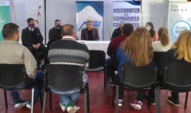 Ulapes: Otorgan a emprendedores créditos del Banco Rioja.