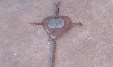 Chepes: Aparecieron elementos robados del cementerio local.