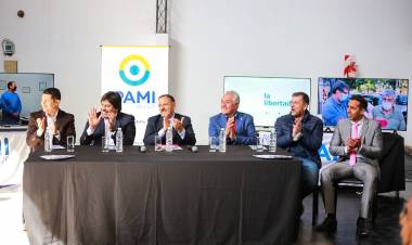 El Gobierno Provincial entregó equipamiento y ayudas económicas para los centros de jubilados y pensionados de la provincia. 