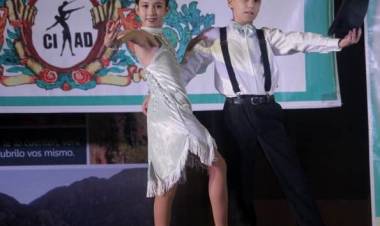 Chepes: En el 13º Concurso Internacional de Danzas. Pequeños bailarines de tango obtuvieron primeros puestos.