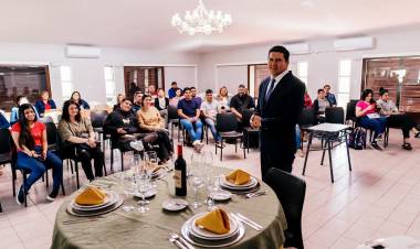 Capacitación Turística: Dio inicio el curso de “Organizador de Eventos” en el complejo Chaya.