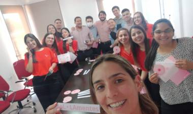 Cerdo de los Llanos se sumó al mes de la lucha contra el cáncer de mama.