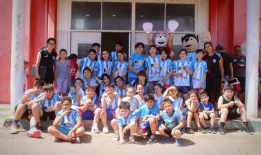 Chepes: Gran éxito en el encuentro de mini basquet provincial.