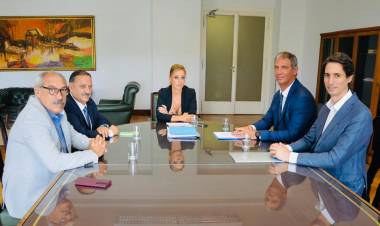 Avanza la obra del Gasoducto Productivo II y anuncian la construcción de dos nuevos parques eólicos.