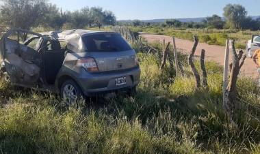 Un misterio: Vuelco de automóvil por ruta N° 29.