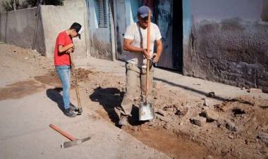 Cordón cuneta en Chepes: Construiran 10.000 metros en diferentes calles del departamento.