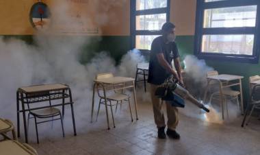 Rosario Vera Peñaloza: Operativo de fumigacion en establecimientos educativos e instituciones civiles.