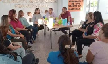 Chepes: Antonio Godoy visita el Jardín Maternal.
