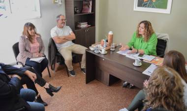 Salud y Educación fortalecen el trabajo para prevenir enfermedades de transmisión sexual.