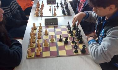 Chepes: Se realizó el primer Torneo de Ajedrez “Aniversario Departamento Rosario V. Peñaloza”. 
