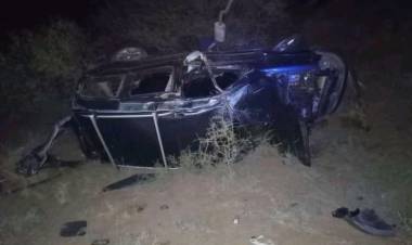 Por esquivar un animal, conductor colisionó por Ruta 77.