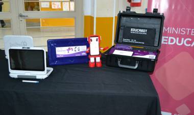 El Gobierno presentó el Plan Educativo Rosario Vera Peñaloza que se aplicará en todos los niveles.