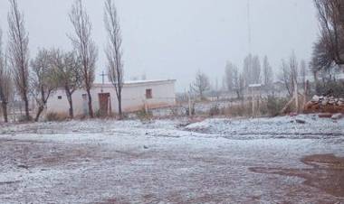 Las nevadas sorprendieron a varios puntos de la provincia.
