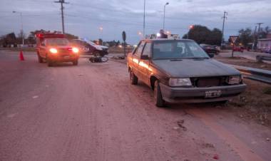 Choque entre un automóvil y una motocicleta en Ruta Nacional 38.