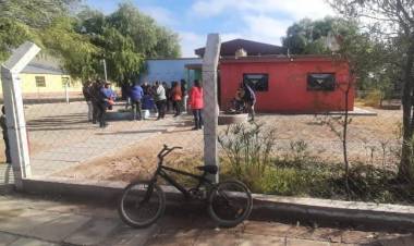 Desiderio Tello: Papás tomaron un jardín de infantes ante la falta de respuesta por parte del ministerio.