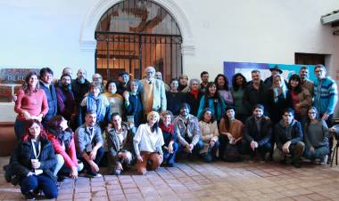 Poetas del norte grande conformaron el 1° Encuentro en la “Feria del Libro” La Rioja.