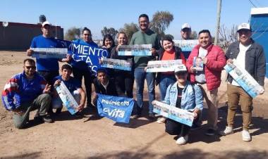Lucas Luna Daas, precandidato a Diputado Nacional de UP. en los barrios de Chepes