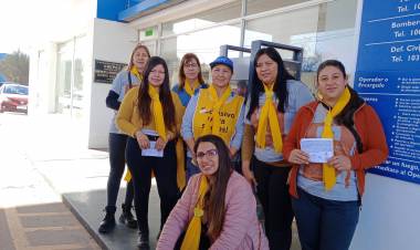 Campaña de concientización en Endometriosis en comercios de Chepes