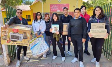 Desiderio Tello: Dirección de Juventudes y Desarrollo Social hicieron entrega de insumos para cantina escolar