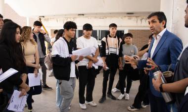 Expo Carreras 2023: el ministro de Educación afirmó que es fundamental para el gobierno que los estudiantes distingan y evalúen la oferta académica universitaria