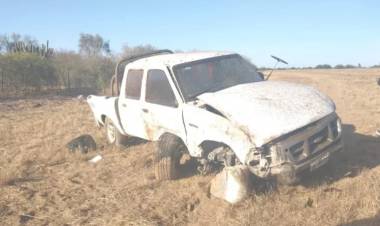 Milagro: conductor con lesiones tras grave vuelco en Ruta Nacional N° 77