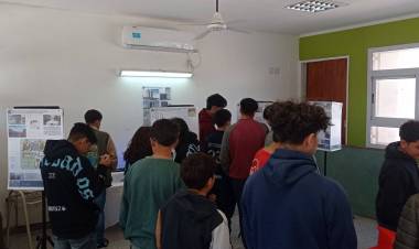 Chepes: Muestra de trabajos de las olimpiadas INET 2023 de los alumnos de la E.P.E.T. Nº1.