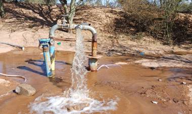 El gobierno provincial intensifica trabajos de mejoras en las perforaciones de Chamical