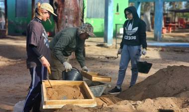 Villa Chepes: actividades de la Escuela de Campo de Arqueología en el balneario municipal