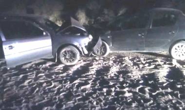 Chepes: choque frontal entre dos automóviles por ruta Provincial N°29