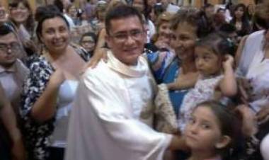 Advierten sobre sacerdote excluido de la Iglesia Riojana