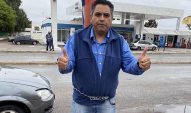 Docente cesante denuncia represalias por protestas: "Me dejaron sin trabajo para disciplinar a otros"