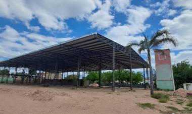 Chamical: tras dos meses de parate, se reactivó la obra de la terminal de ómnibus