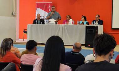 Empleo: Presentación del Programa Tecnoempleo y entrega de certificados 