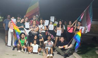 Chepes se movilizó en adhesión a la marcha antifascista