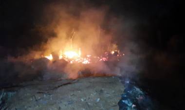 Se incendió una vivienda precaria en el barrio Mirador