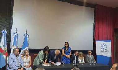 El Hospital “Luis Pasteur” firma convenio con el Ministerio de Salud para prácticas en hospitales