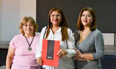 El gobierno provincial entregó nuevos cargos en el marco del concurso docente