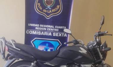 Recuperan motocicleta robada y detienen a un sospechoso