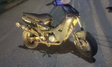 Chepes: joven cayó de su moto y termino demorado por negarse al test de alcoholemia