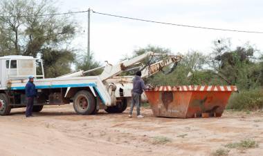 B° 3 de Julio: sigue el plan estratégico de descacharreo en Chepes