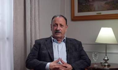 Quintela anunció aumento a estatales