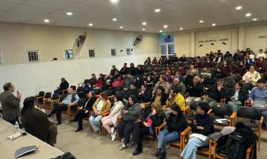 Conversatorio “Estado, Sociedad y Comunidad Organizada”