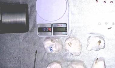 Gendarmería realizó múltiples allanamientos en Chilecito y Capital: secuestraron cocaína, vehículos y detuvieron a seis personas