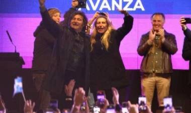 Javier Milei cerró la campaña bonaerense