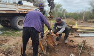 Recambio de electrobomba y restablecimiento del servicio de agua potable en El Totoral