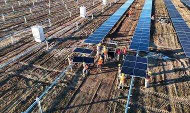 Nuevo Parque Solar en Arauco: DQD convoca a trabajadores riojanos para sumarse al proyecto