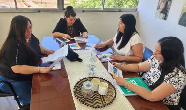 Firma de convenio entre la Municipalidad y el Instituto Superior Pascal